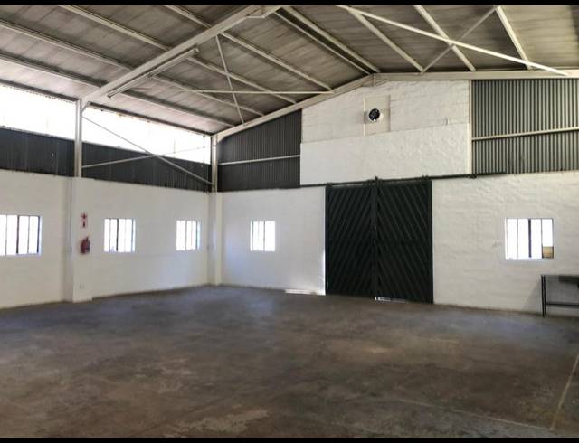 INDUSTRIAL PROPERTY TO RENT IN HENNOPSPARK